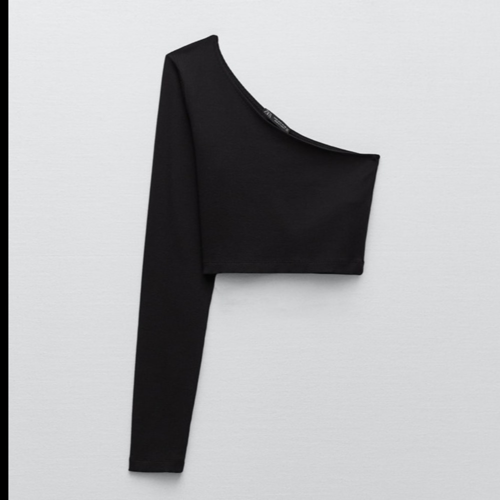 zara asymmetric long sleeve crop top